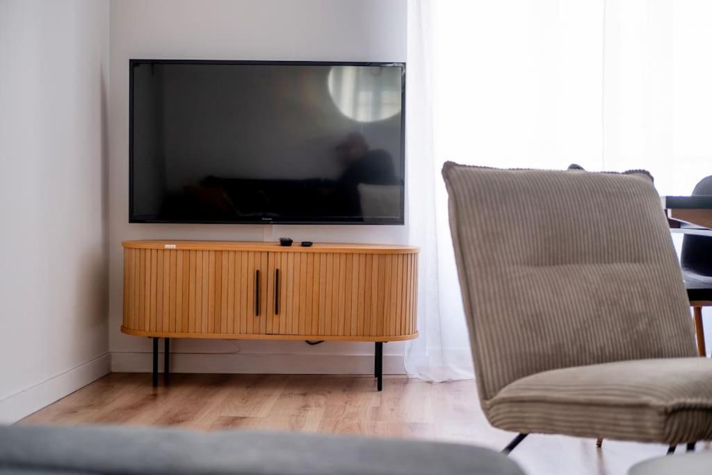 Le Boulingrin Apartment แร็งส์ ภายนอก รูปภาพ