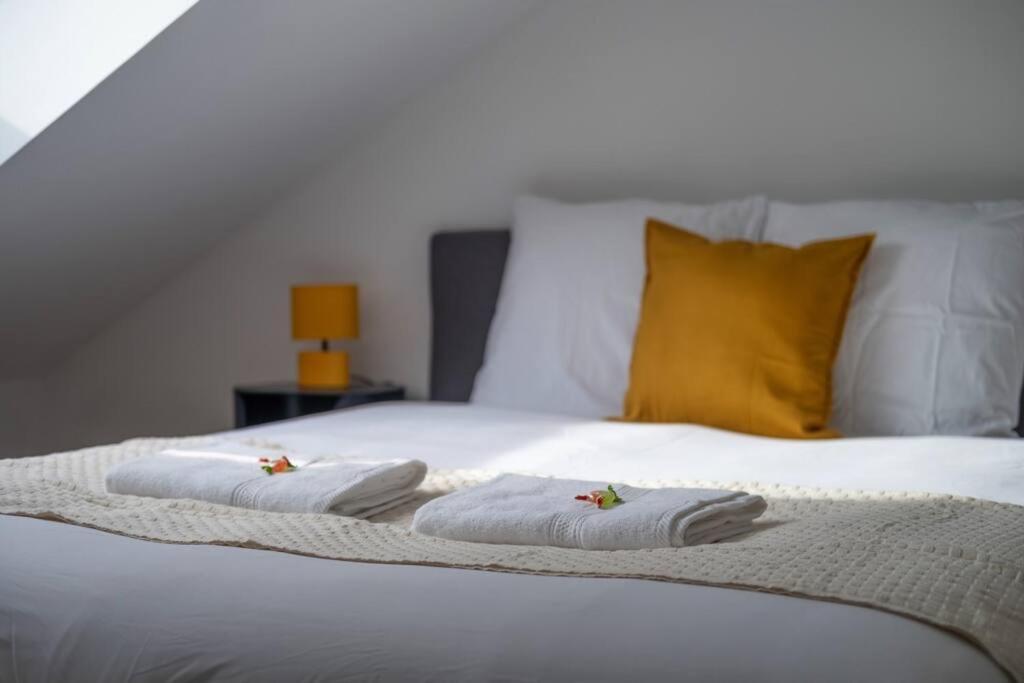 Le Boulingrin Apartment แร็งส์ ภายนอก รูปภาพ