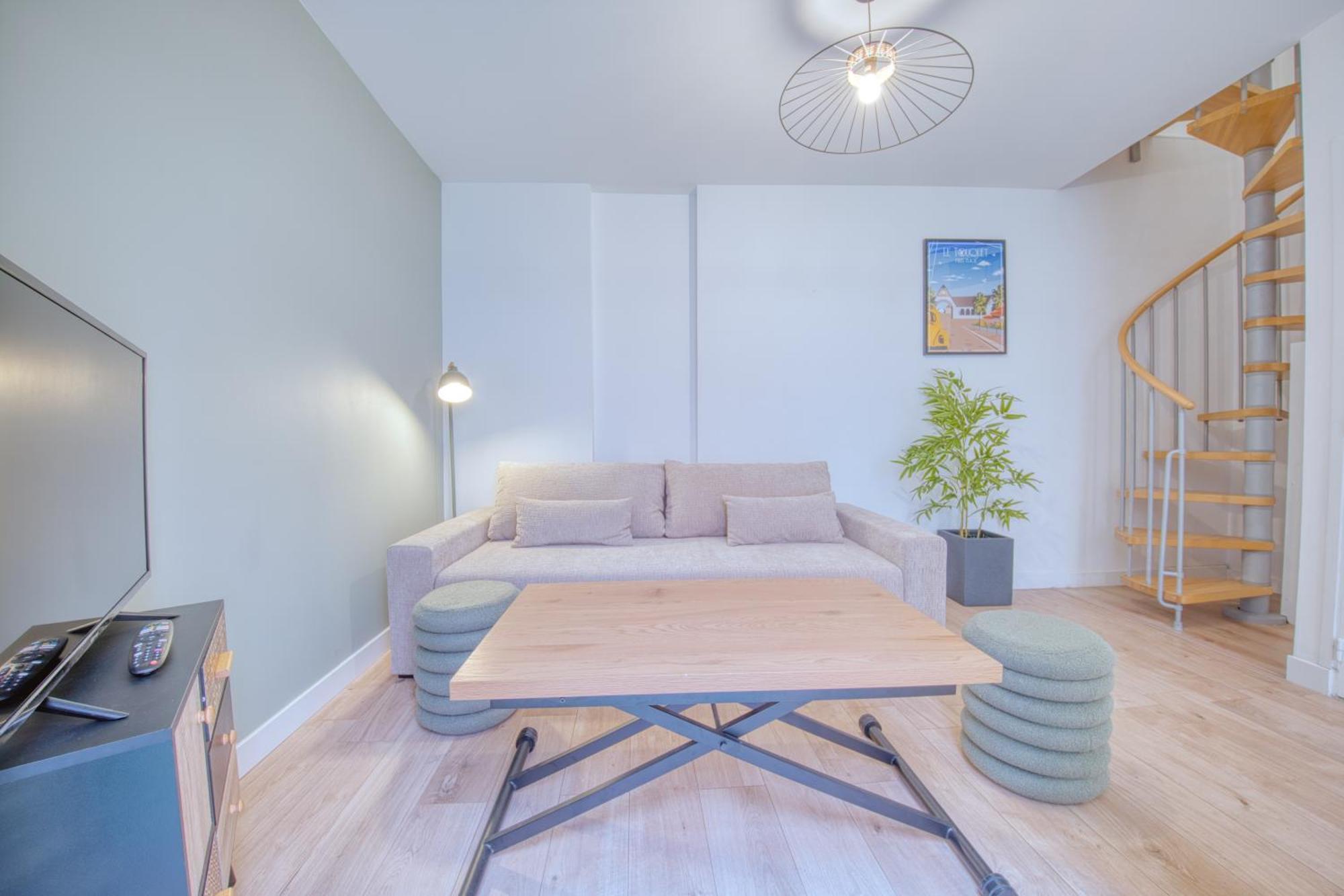 Le Boulingrin Apartment แร็งส์ ภายนอก รูปภาพ